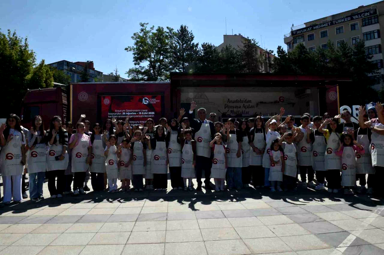 Erzurum’da Türkiye Gastronomi Liseleri tanıtım programı gerçekleştirildi