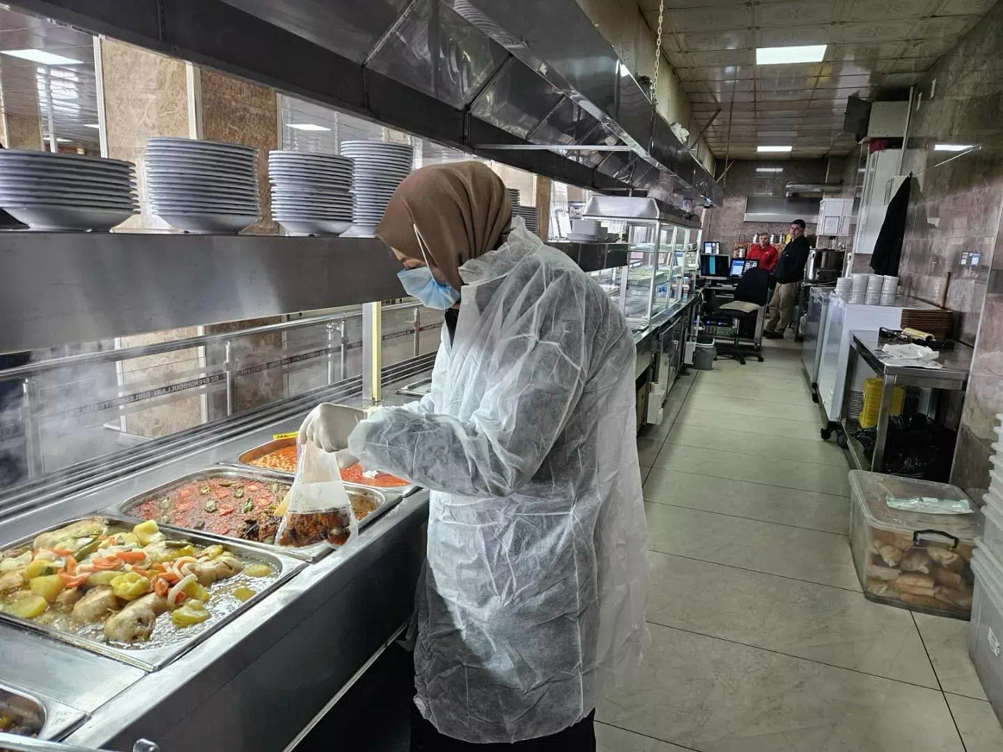 Erzurum’da yem, gıda ve gıda ile temas eden madde malzeme üreten işletmelere denetim yapıldı.