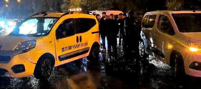 Erzurum’da zincirleme kaza: 8 araç birbirine girdi