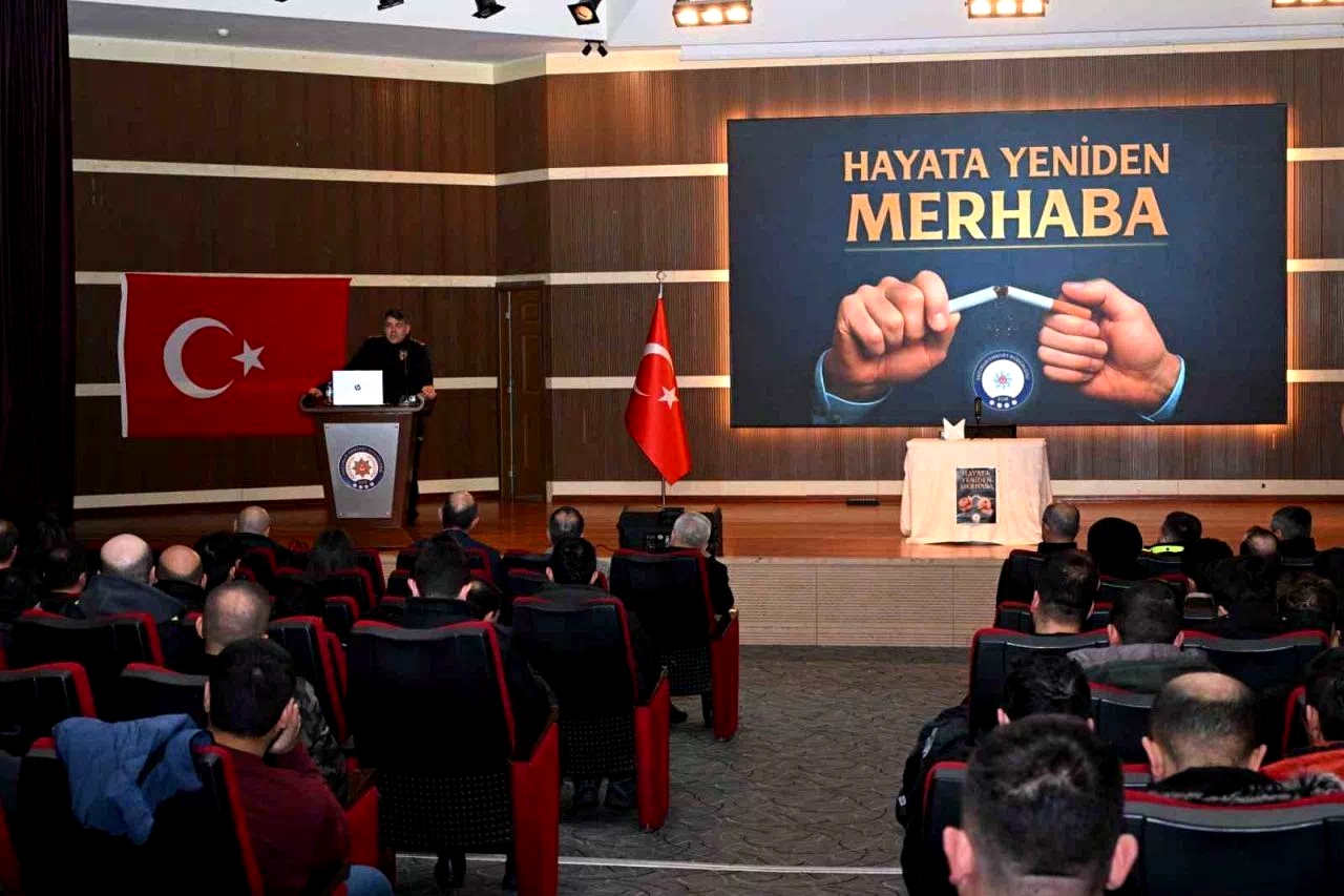 Erzurum Emniyeti’nde sigaraya savaş açıldı