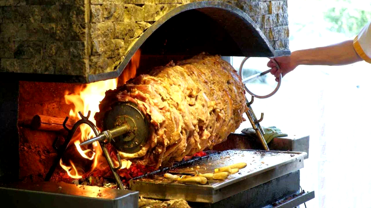 Erzurum Kültür Yolu Festivali’nde Cağ Kebabı satış rekoru kırdı