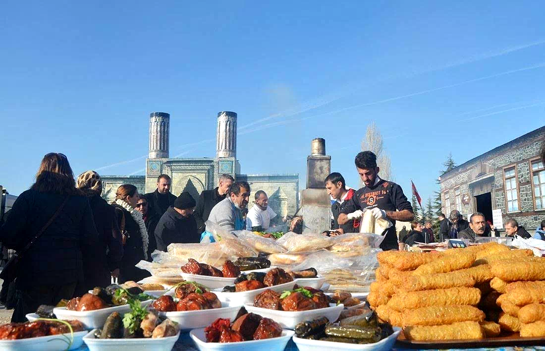 “Erzurum Tanıtım Günleri”ne kamu freni