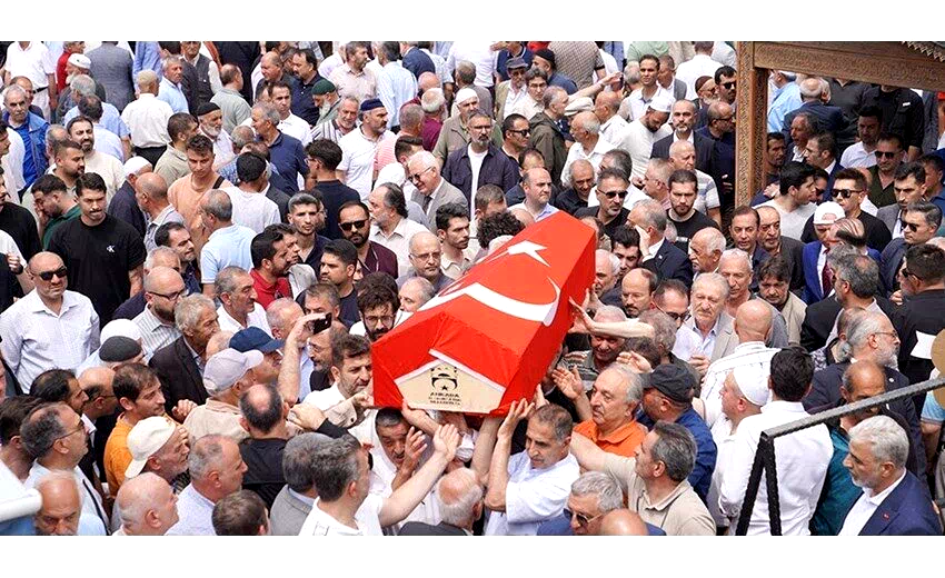Erzurum Teknik Üniversitesi Kurucu Rektörü Prof. Dr. Muammer Yaylalı’ya veda etti