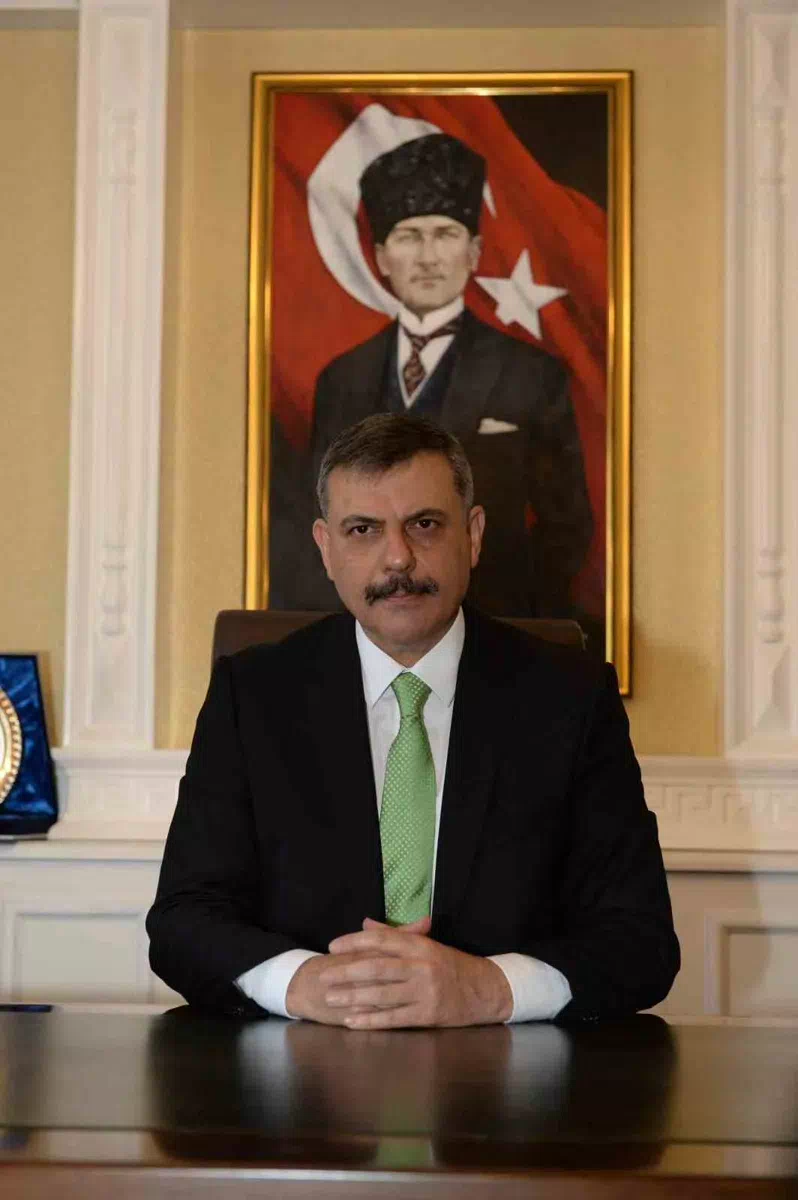 ERZURUM VALİSİ ÇİFTÇİ’NİN BAYRAM KUTLAMA MESAJI: İBRAHİM ETMEDİ, BINEMEZSINIZ.