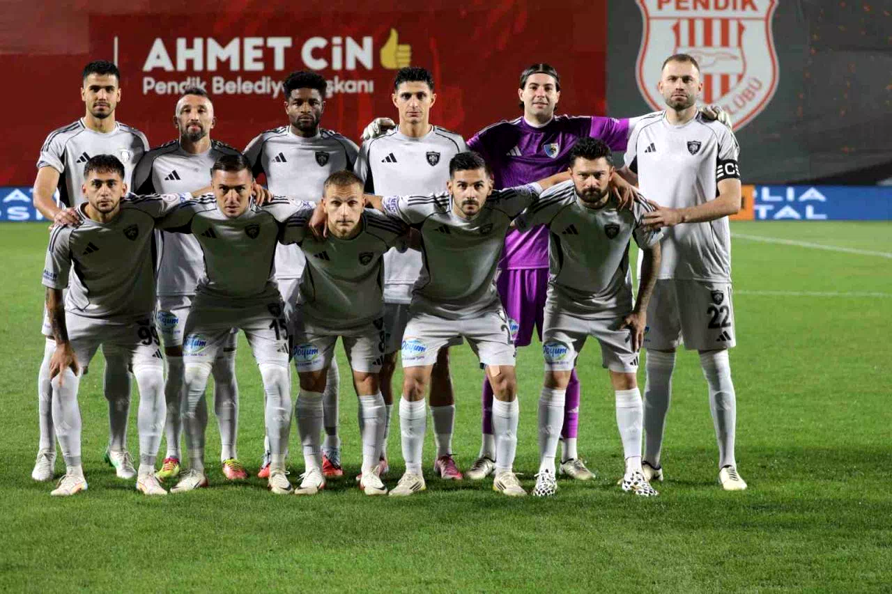 Erzurumspor’da borç engeli tamamen kalktı