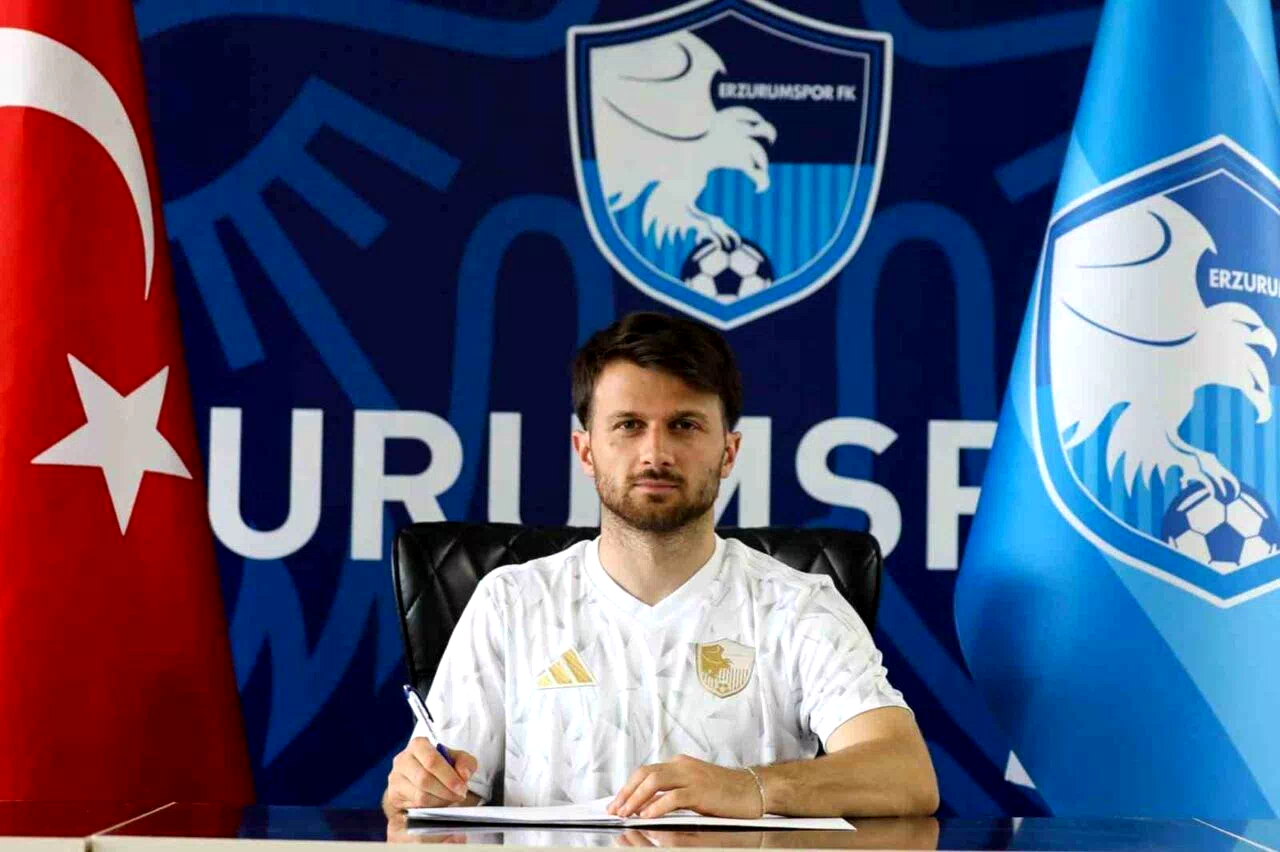 Erzurumspor FK’da Murat Cem Akpınar ile yola devam