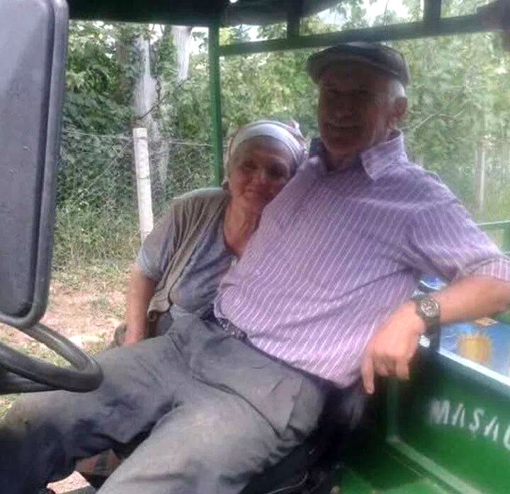 Eşinden saatler sonra hayatını kaybetti