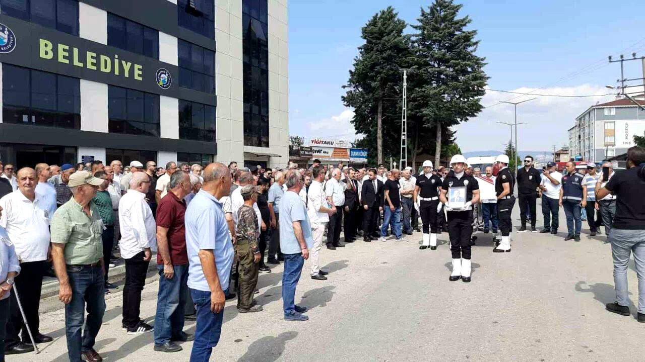 Eski milletvekili Binici son yolculuğuna uğurlandı
