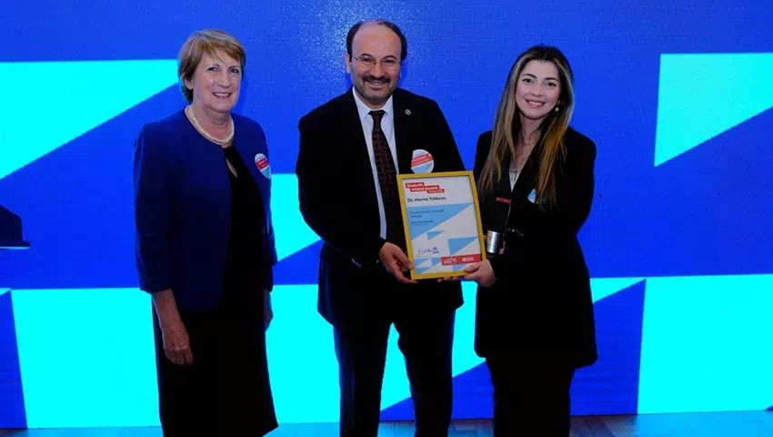 ETÜ Bilgisayar Mühendisliği Öğretim Üyesi Dr. Merve Yıldırım, British Council’dan “Social Action” Ödülü’nü Aldı