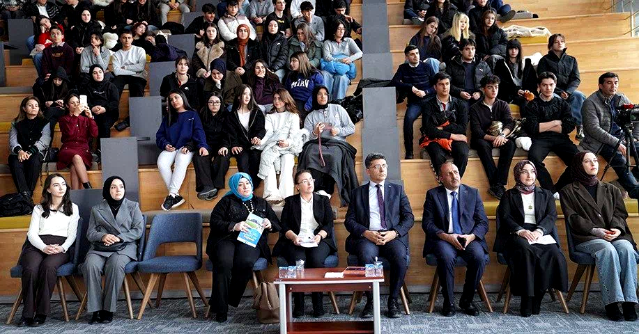ETÜ’de “Erzurum’daki kütüphaneleri tanımak ve tanıtmak” söyleşisi düzenlendi