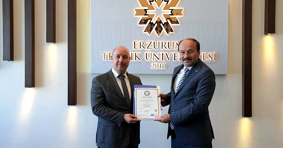 ETÜ’nün kalite yönetim sistemi TÜRKAK tarafından akredite edildi