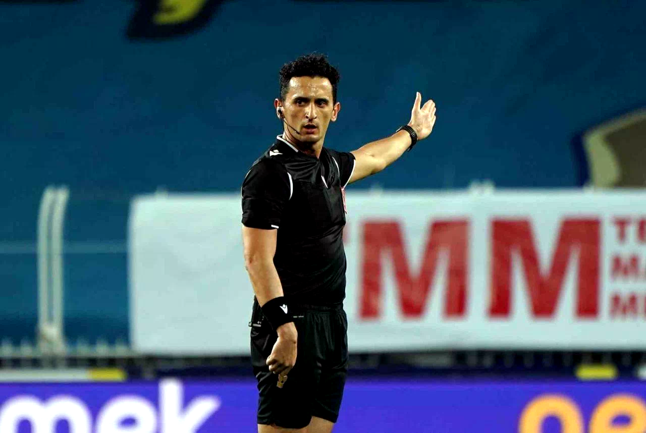 Fatih Karagümrük – Trabzonspor maçının VAR’ı Erkan Özdamar oldu
