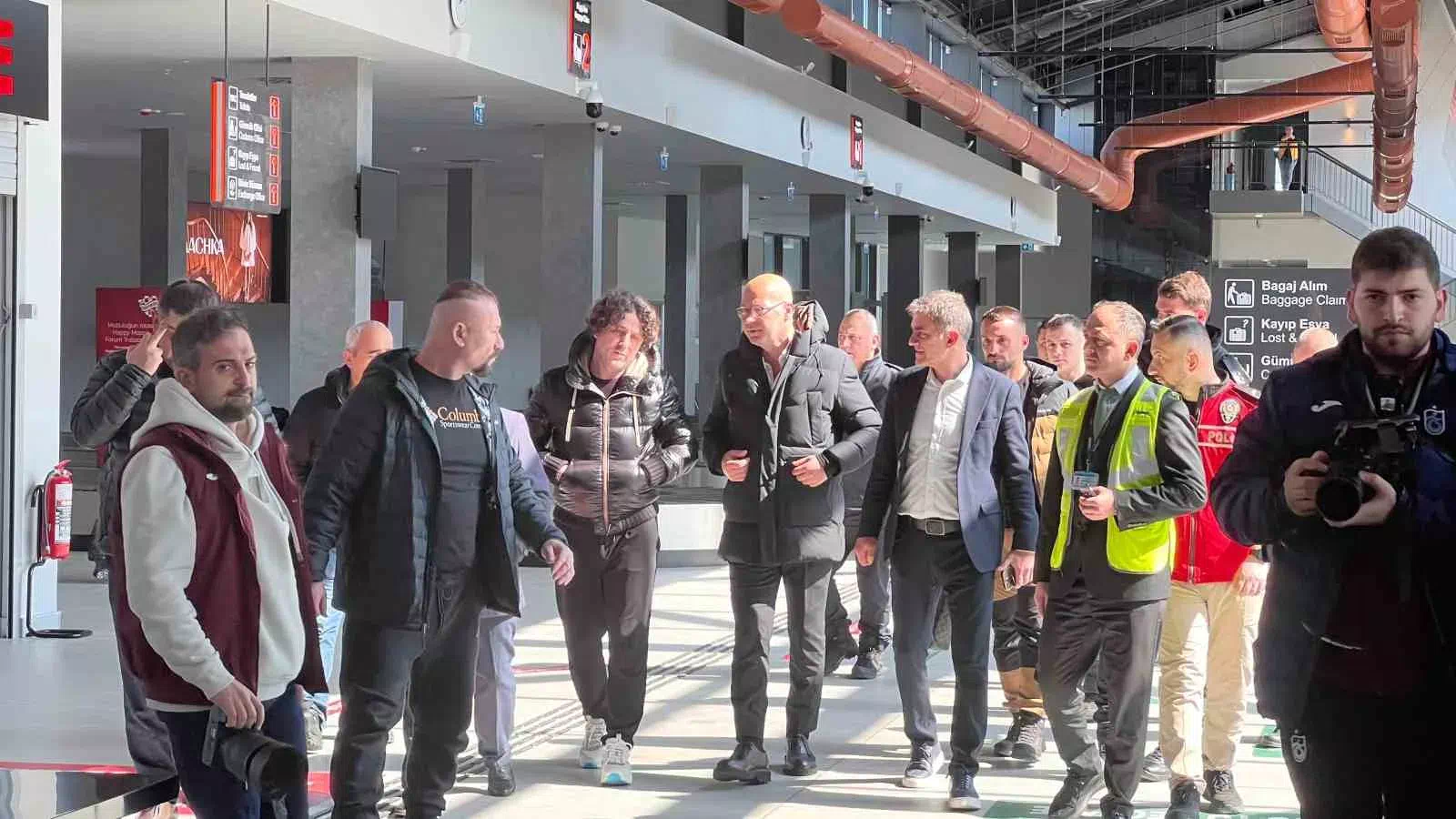 “Fatih Tekke, Trabzonspor Teknik Direktörlüğü için Trabzon’a geldi”