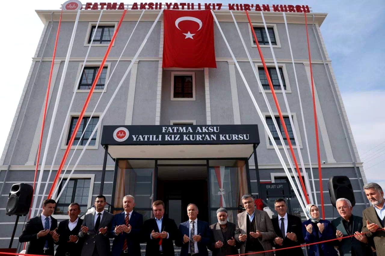 Fatma Aksu Yatılı Kız Kur’an Kursu açıldı