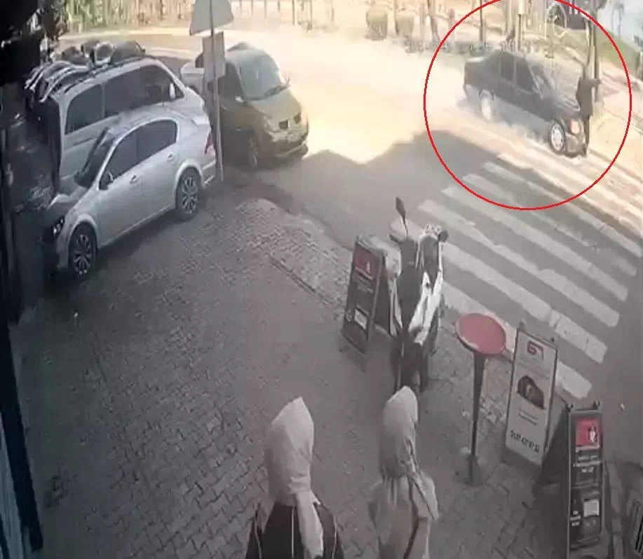 Fatsa’da Yaya Geçidinden Geçmeye Çalışan Yaşlı Adama Otomobil Çarptı, Hayatını Kaybetti.