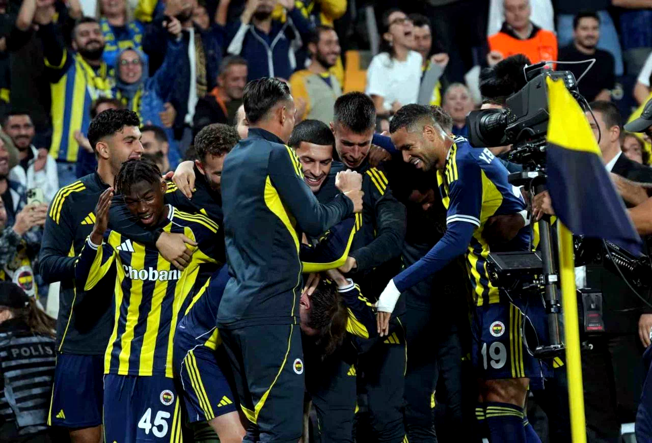 Fenerbahçe, Avrupa Ligi’nde ilk galibiyetini aldı
