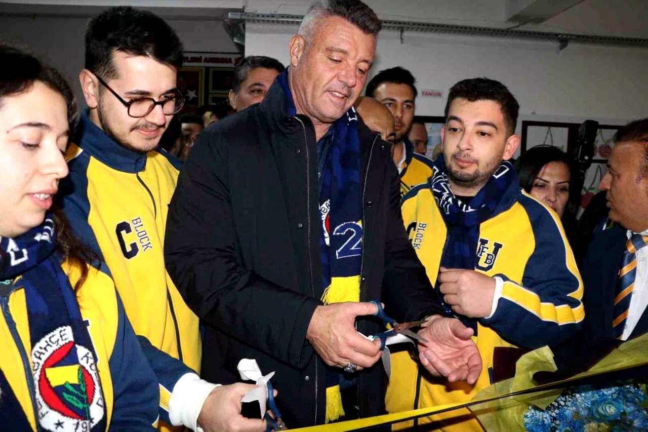 Fenerbahçe Başkanı Saran, Alanya’da kütüphane açılışına katıldı