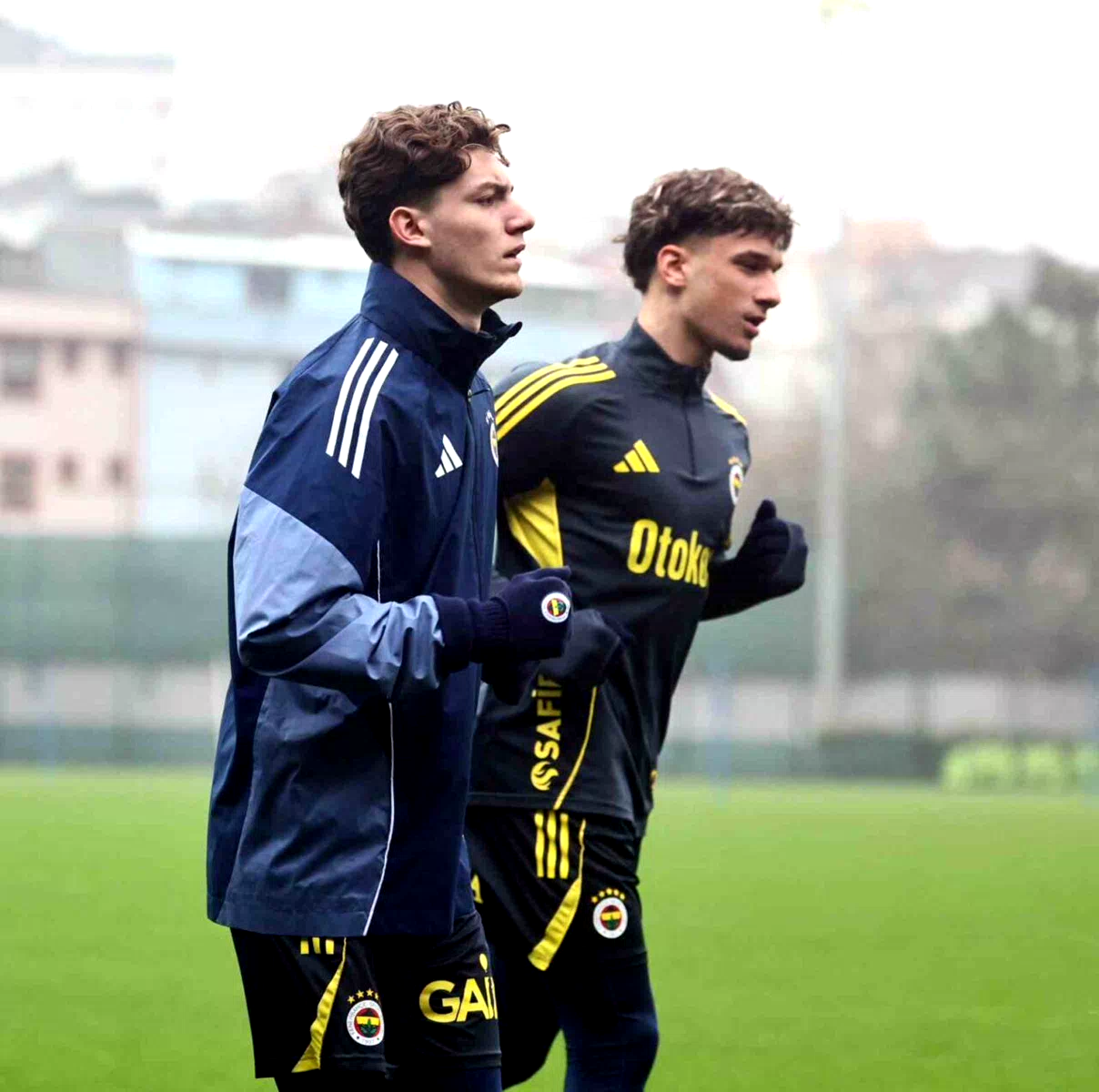 Fenerbahçe, Beşiktaş maçı hazırlıklarına başladı