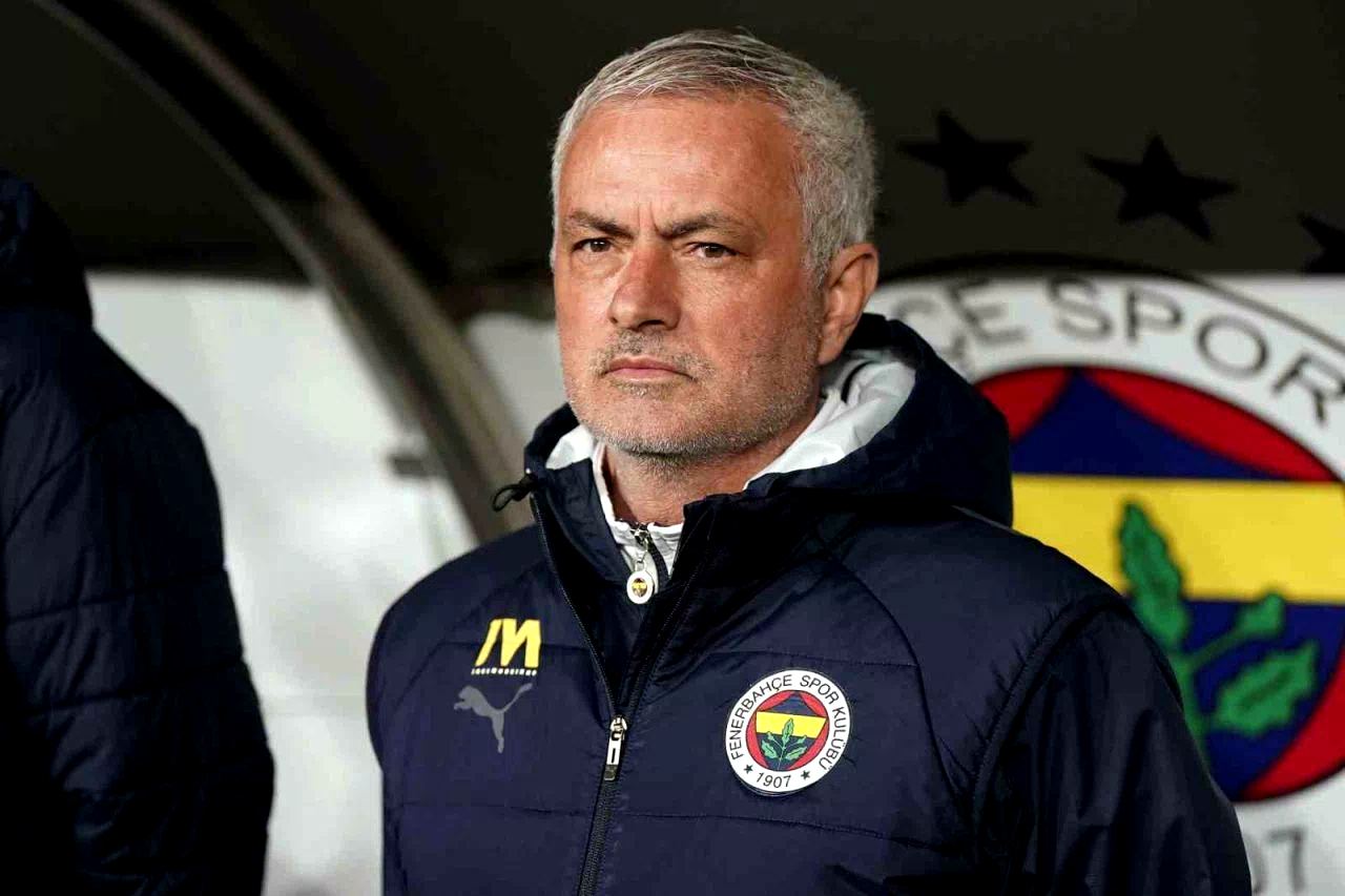 Fenerbahçe’de Jose Mourinho dönemi sona erdi