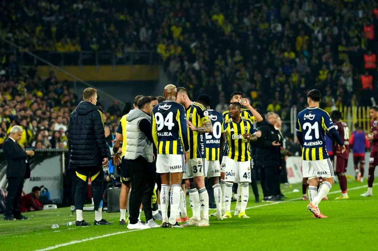 Fenerbahçe, evinde 3. kez puan kaybetti