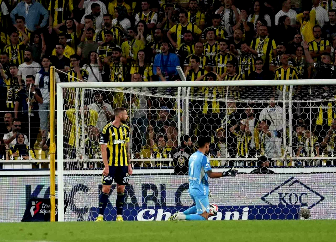 Fenerbahçe, evinde ilk puanını kaybetti