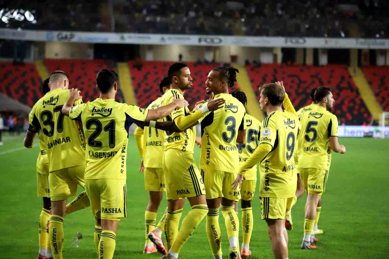 Fenerbahçe, Gaziantep FK’yı üst üste 10. kez mağlup etti