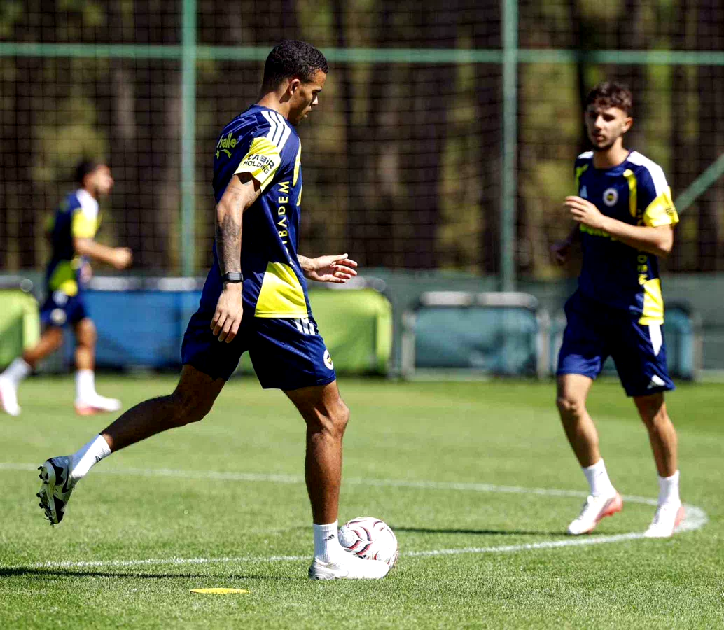 Fenerbahçe, İsmail Kartal yönetiminde çalıştı