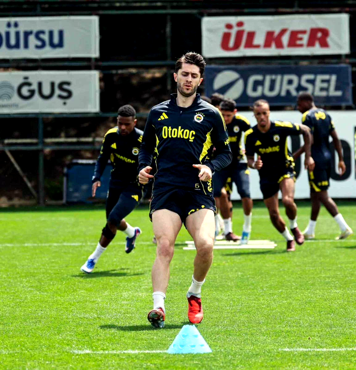 Fenerbahçe, Konyaspor maçına hazır