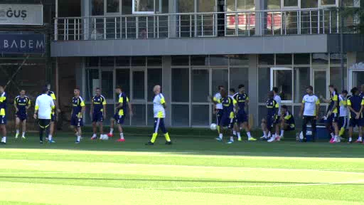 Fenerbahçe, Lyon maçı hazırlıklarını tamamladı