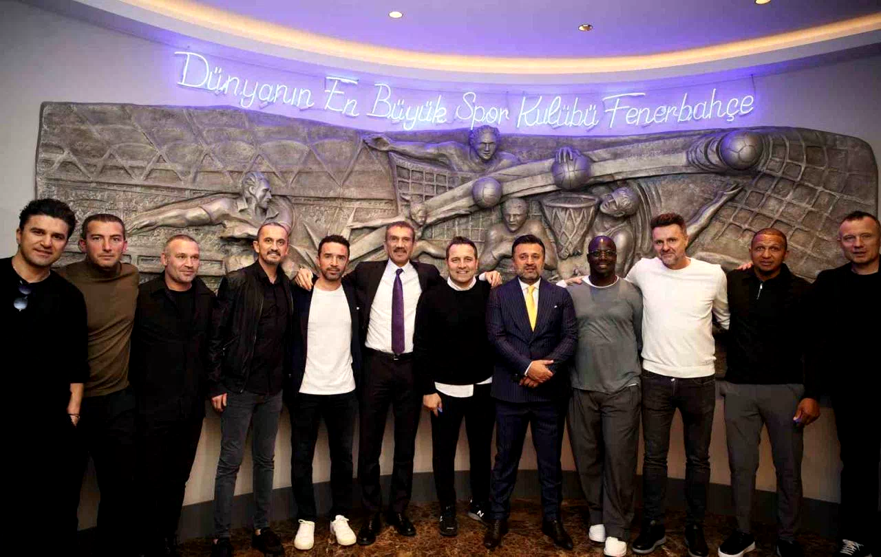 Fenerbahçe’nin eski yıldızları derbi öncesi bir araya geldi