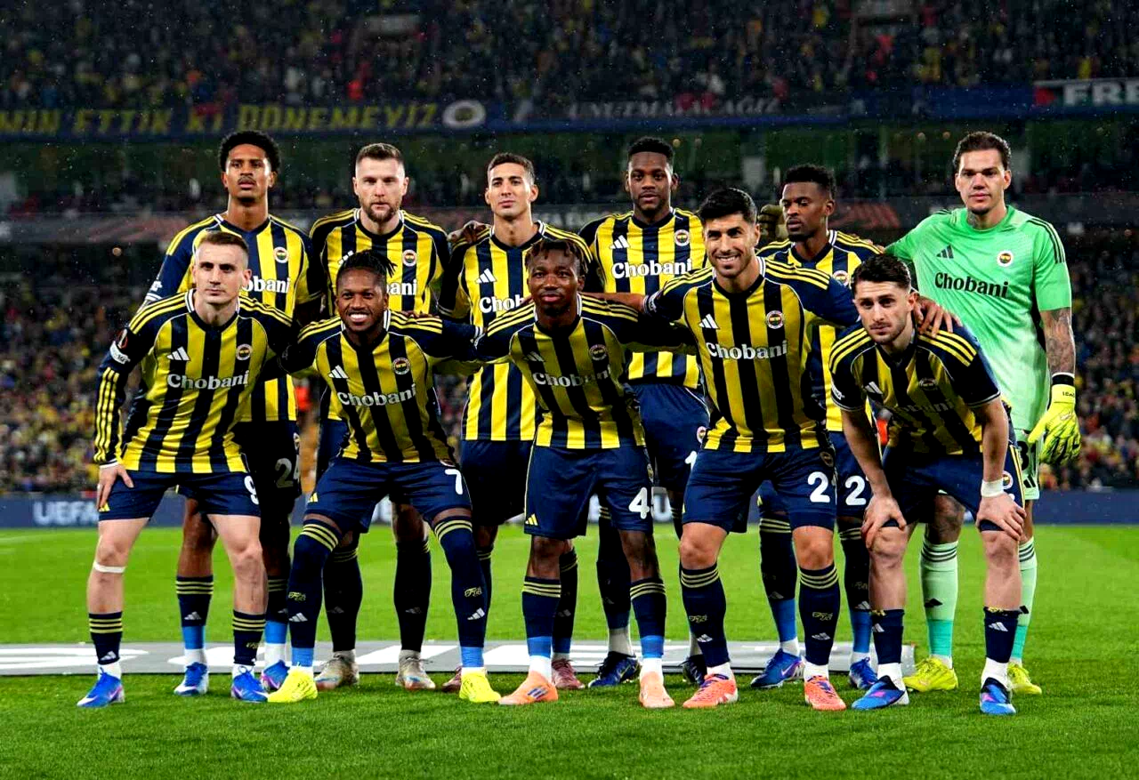 Fenerbahçe’nin UEFA listesi belli oldu