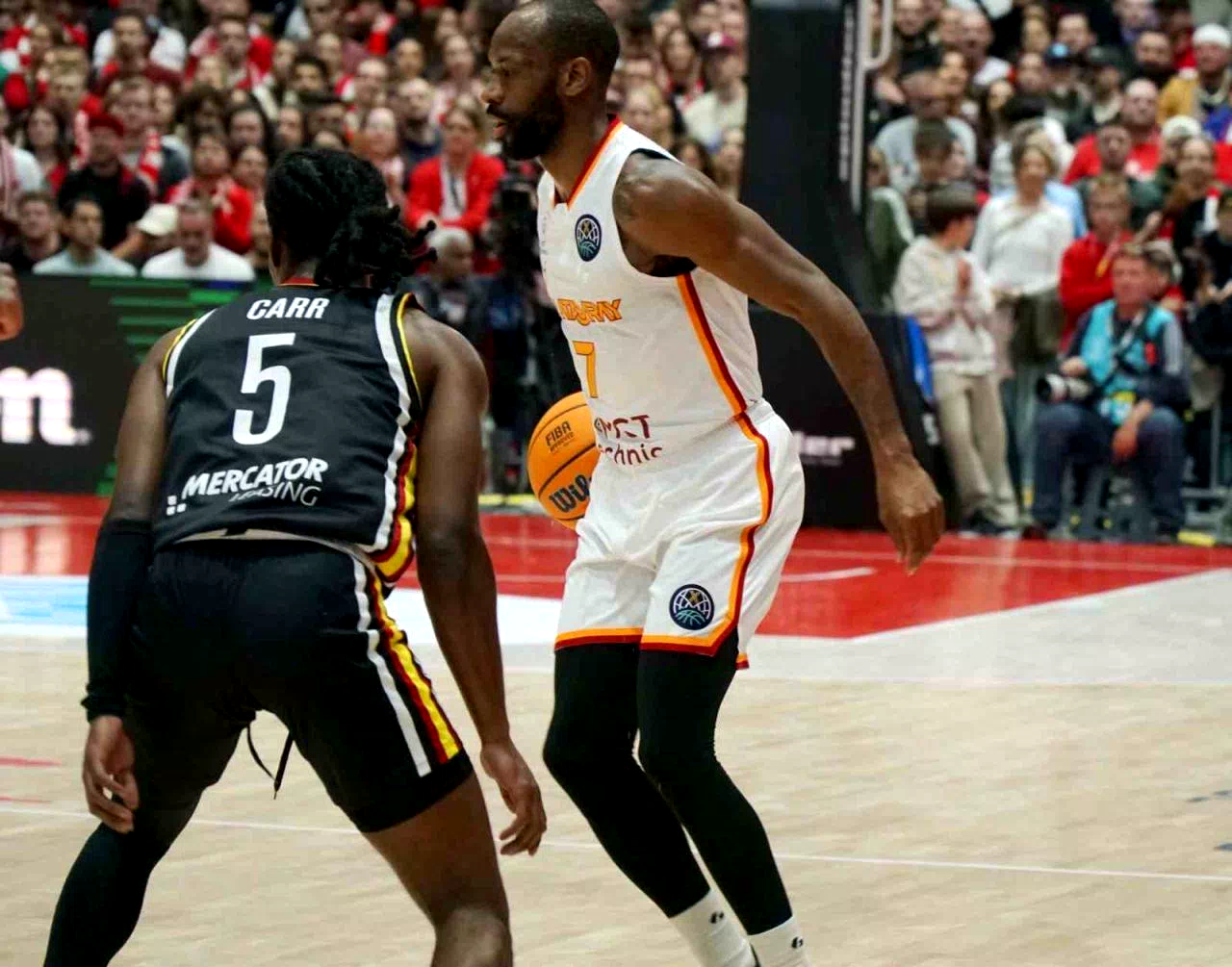 FIBA Şampiyonlar Ligi: Würzburg Baskets: 74 – Galatasaray: 99