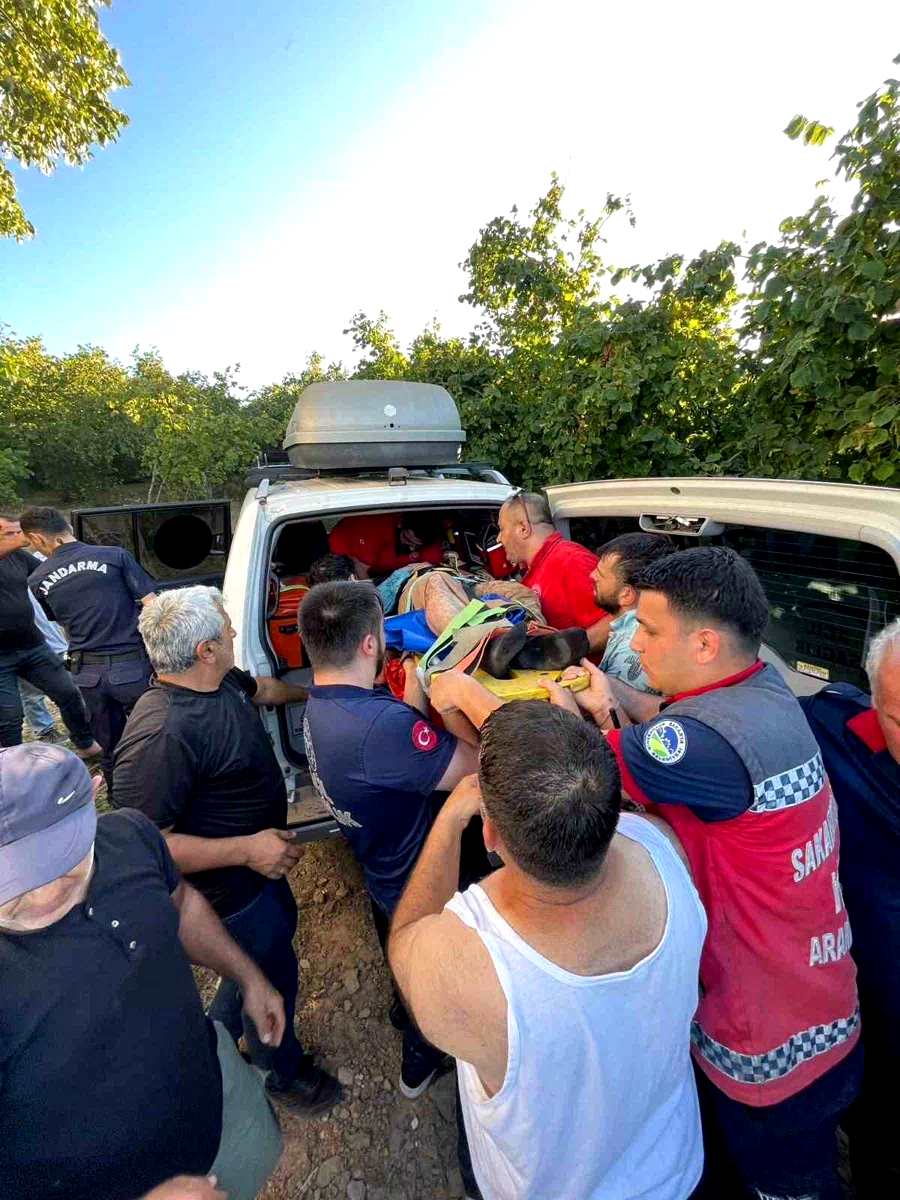 Fındık tarlasında çalışırken dereye düştü: Ekipler seferber oldu
