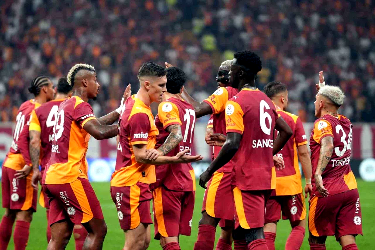 Galatasaray, galibiyet serisini 15 maça çıkardı