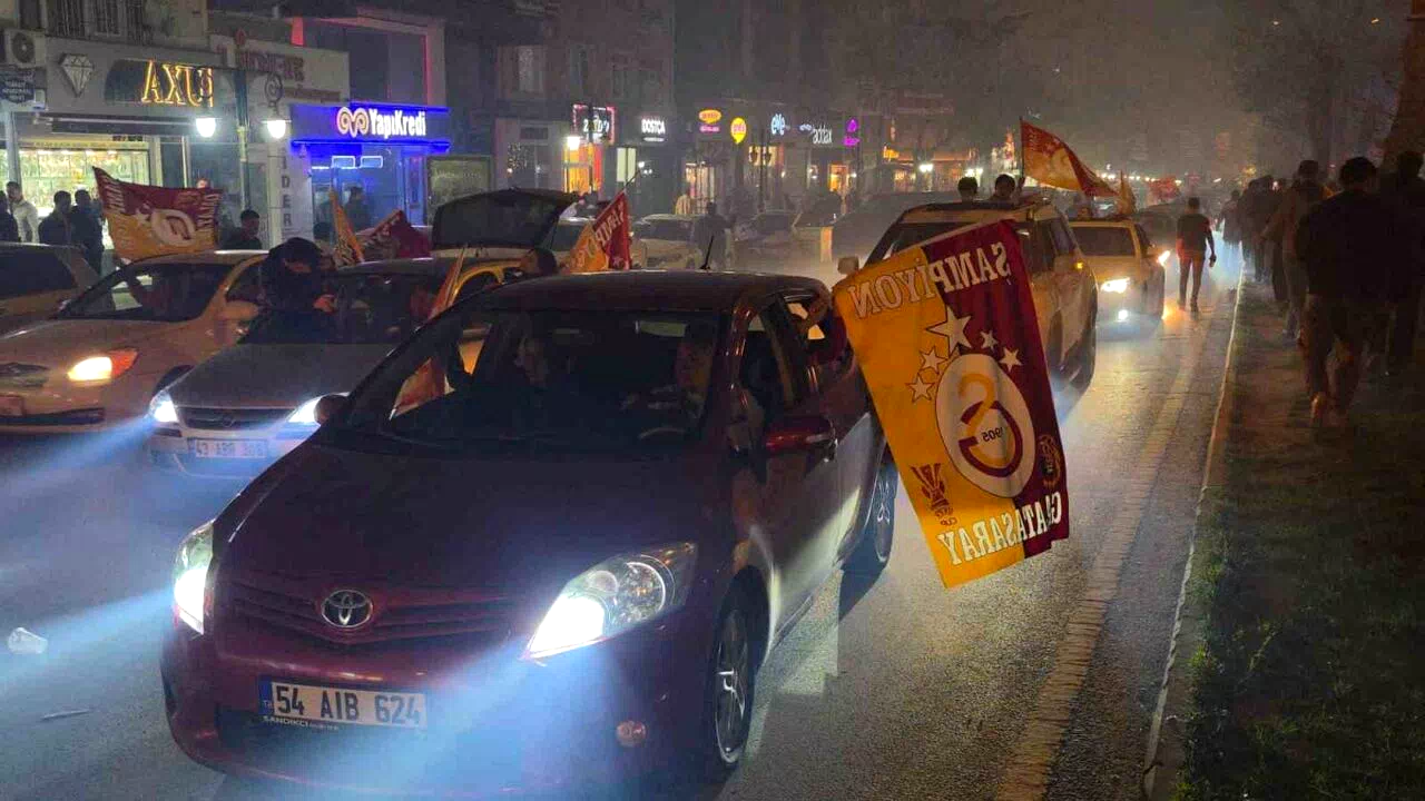 Galatasaray’ın 26. Şampiyonluğu Kütahya’da coşkuyla kutlandı