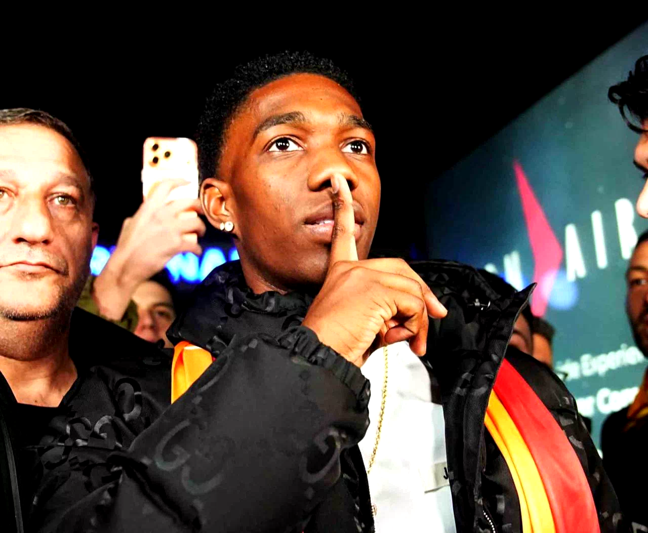 Galatasaray’ın yeni transferi Yaser Asprilla, İstanbul’a geldi