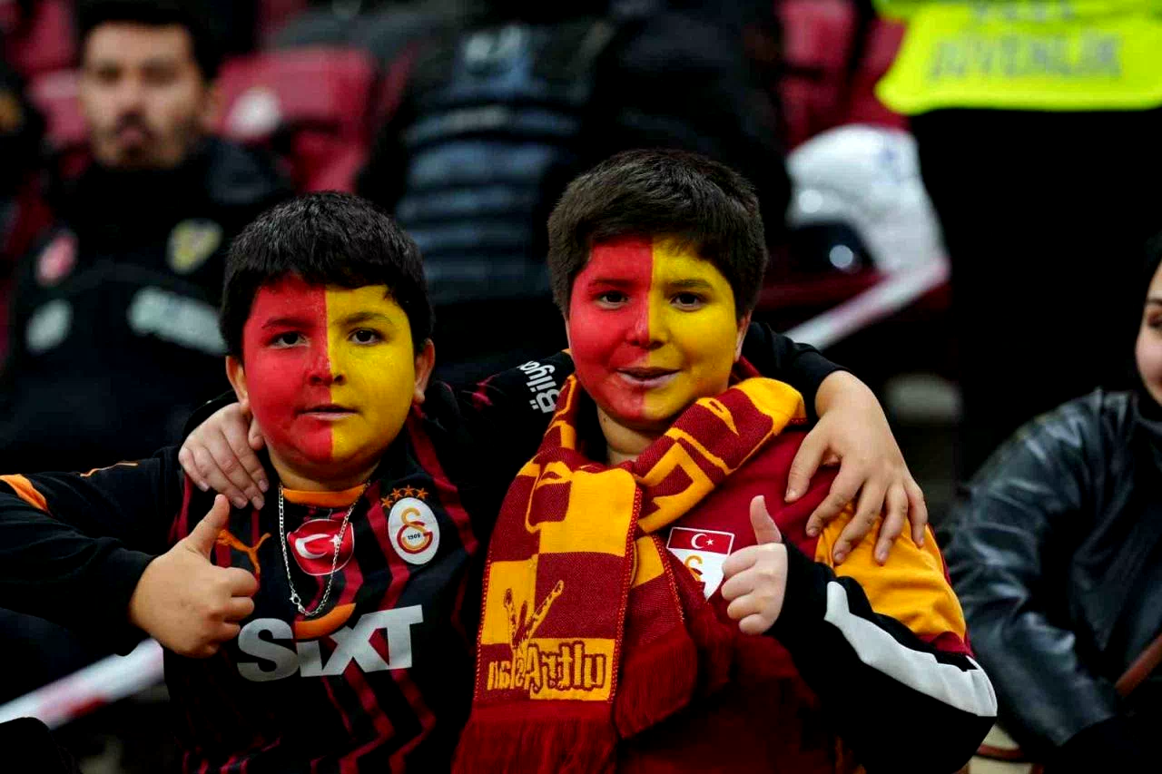 Galatasaray – Kasımpaşa maçını 34 bin 441 seyirci takip etti