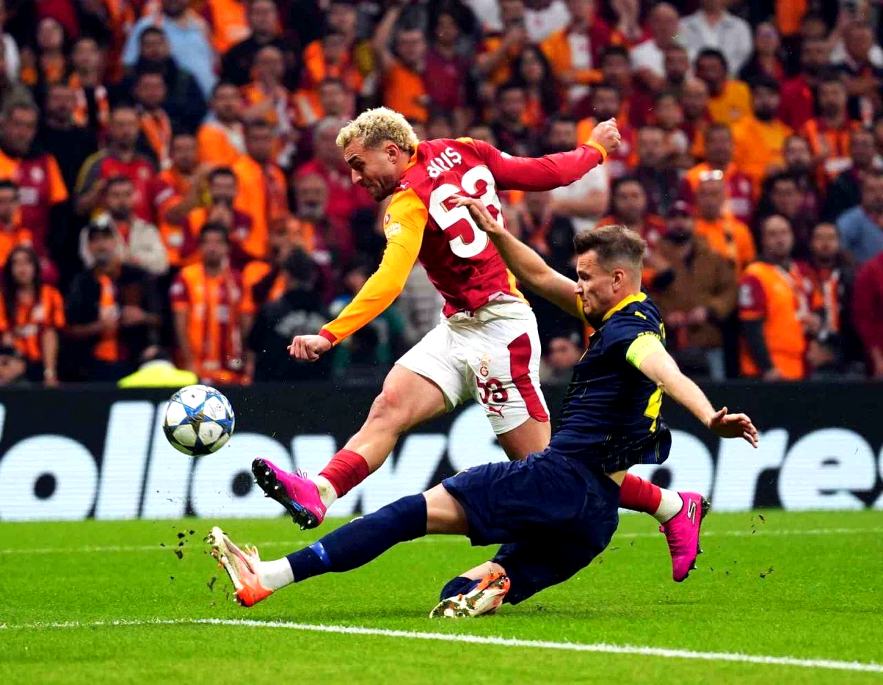 Galatasaray, Norveç ekiplerine karşı 4. galibiyetini kazandı