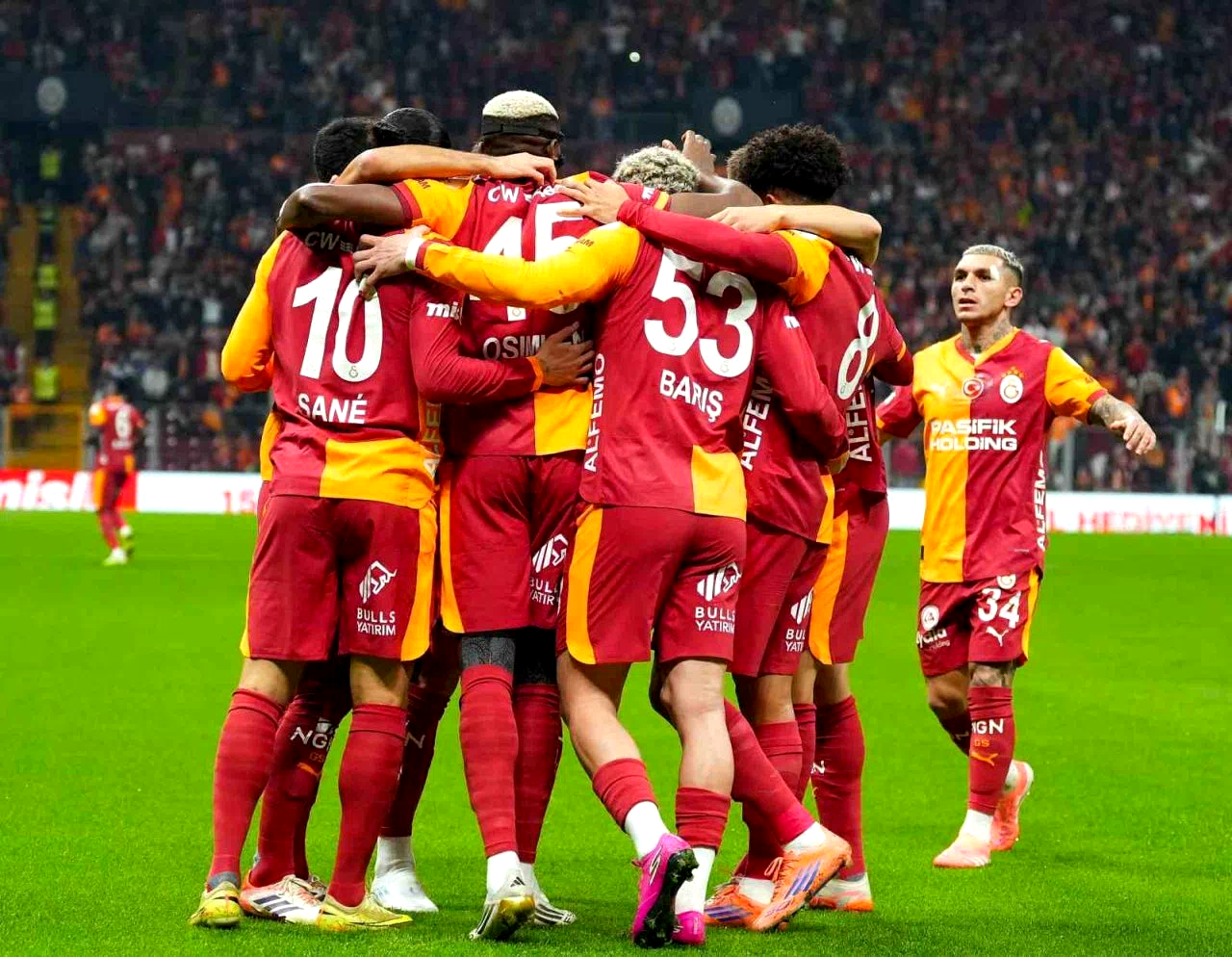 Galatasaray ocak ayında dört kulvarda mücadele edecek