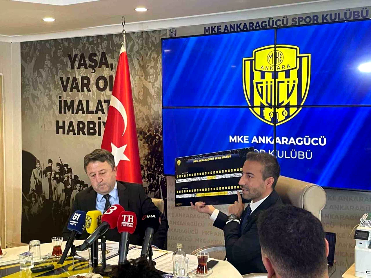 Gazi Ercüment Tekin: “Ankara Büyükşehir Belediyesi, Ankaragücü’ne sahip çıkmakla mükelleftir”