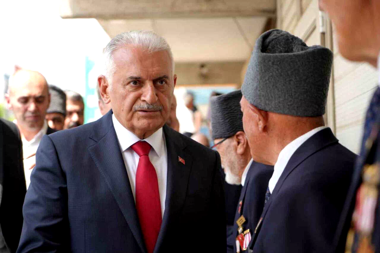 Gazilerle bir araya gelen Binali Yıldırım; “21. yüzyıl Türklerin yüzyıl olacak”