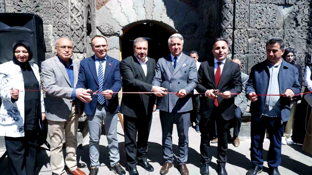 Geleneksel el sanatları bu sergide buluştu