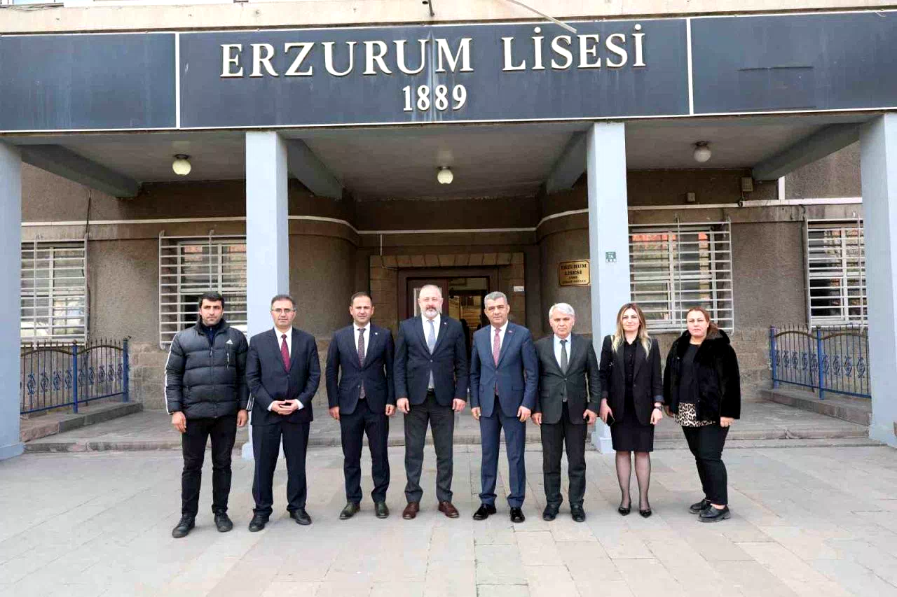 Genel Müdürden mezun olduğu okula anlamlı
