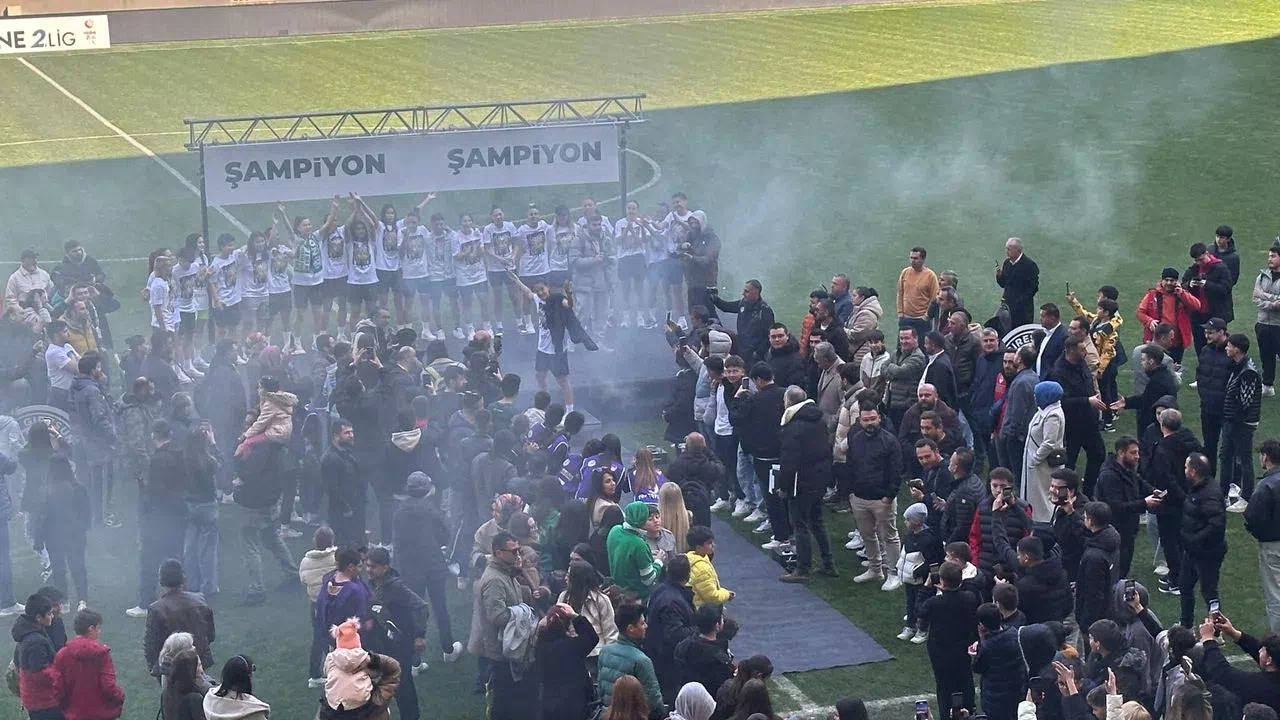 Giresun'un Altın Kızları Süper Lig'e çıktı