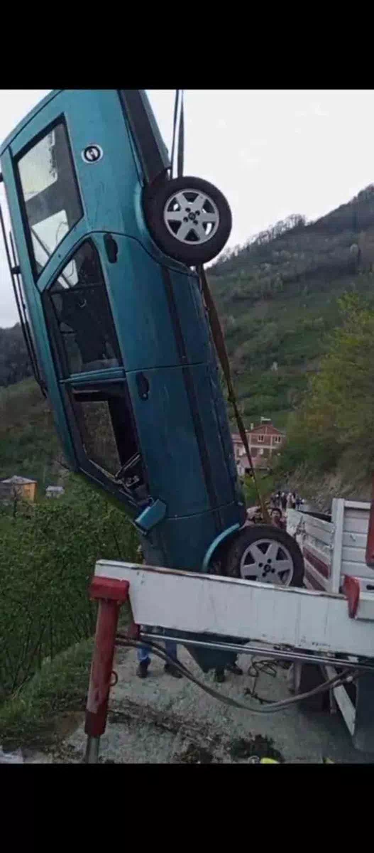 Giresun’da 2 ayrı kazada 1 kişi hayatını kaybetti, 2 kişi yaralandı.