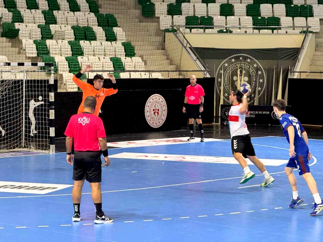 Giresun’da hentbol heyecanı başladı