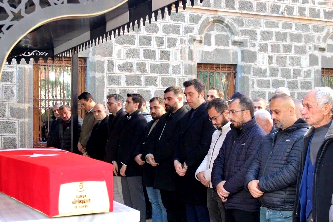 Giresun’da trafik kazasında hayatını kaybeden bekçi toprağa verildi