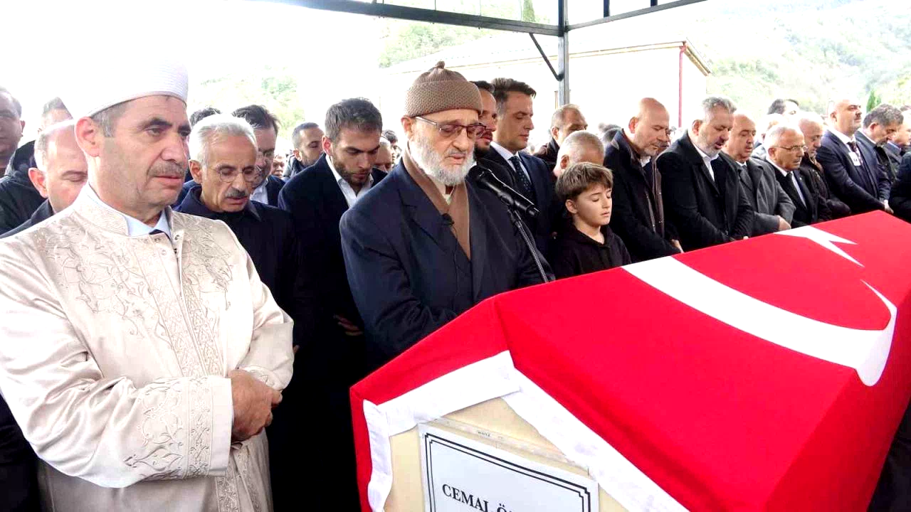 Giresun, eski Milletvekili Cemal Öztürk’e veda etti