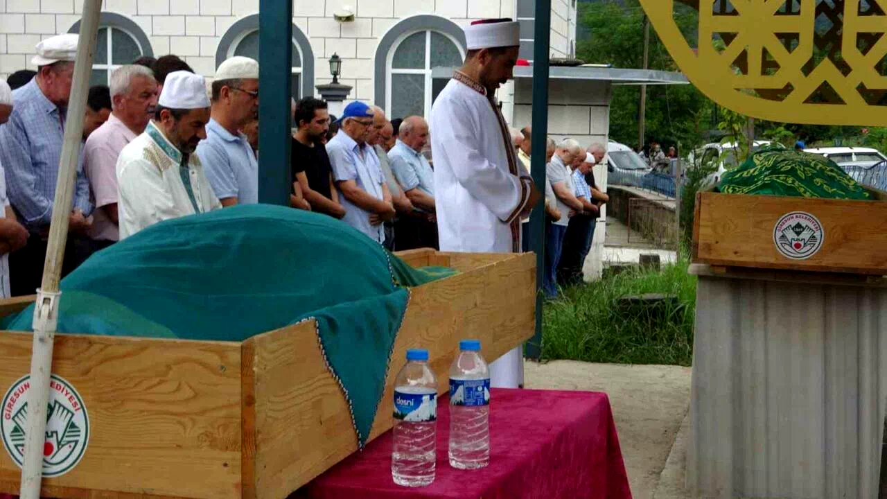 Giresun’un Kümbet Yaylası’ndaki mera kavgasında hayatını kaybeden karı-koca toprağa verildi