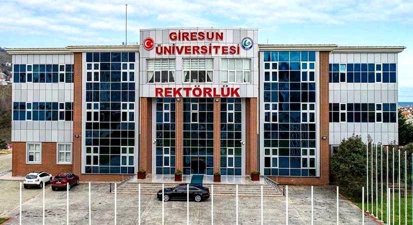Giresun Üniversitesi Eski Rektörü ve Yönetimi FETÖ/PYD İddiasıyla Yargılanıyor